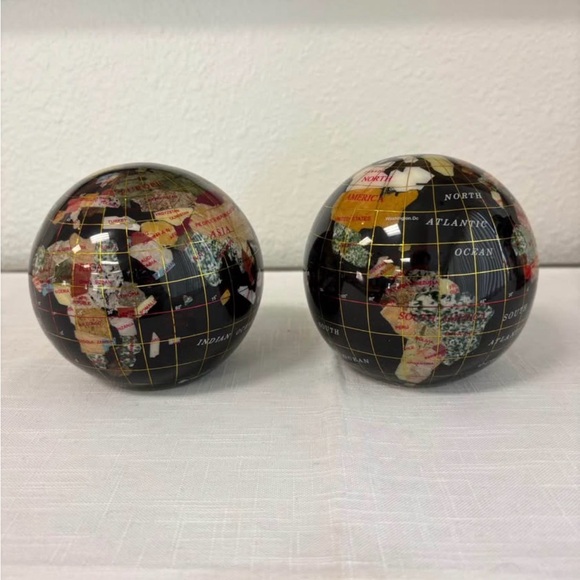 Other - Alexander Kalifano Gemstone Globe Paperweight Black Onyx Ocean